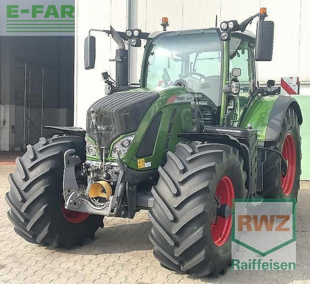 Fendt 724 vario s4 profi plus ProfiPlus - טרקטור חקלאי: תמונה 1 Fendt 724 vario s4 profi plus ProfiPlus - טרקטור חקלאי: תמונה 1