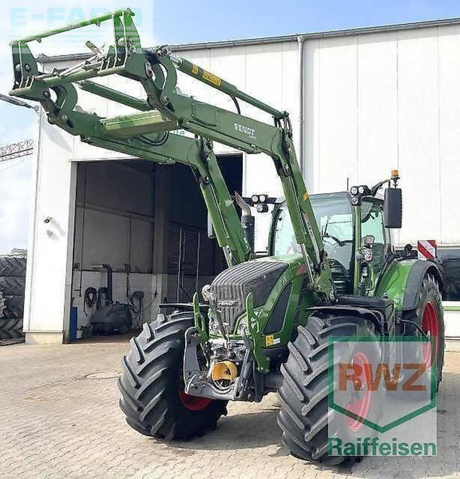 Fendt 724 vario s4 profi plus ProfiPlus - טרקטור חקלאי: תמונה 1 Fendt 724 vario s4 profi plus ProfiPlus - טרקטור חקלאי: תמונה 1