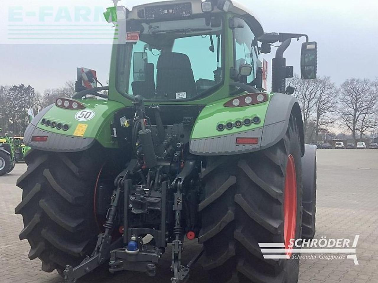 טרקטור חקלאי Fendt 724 vario s4 profi plus ProfiPlus: תמונה 9