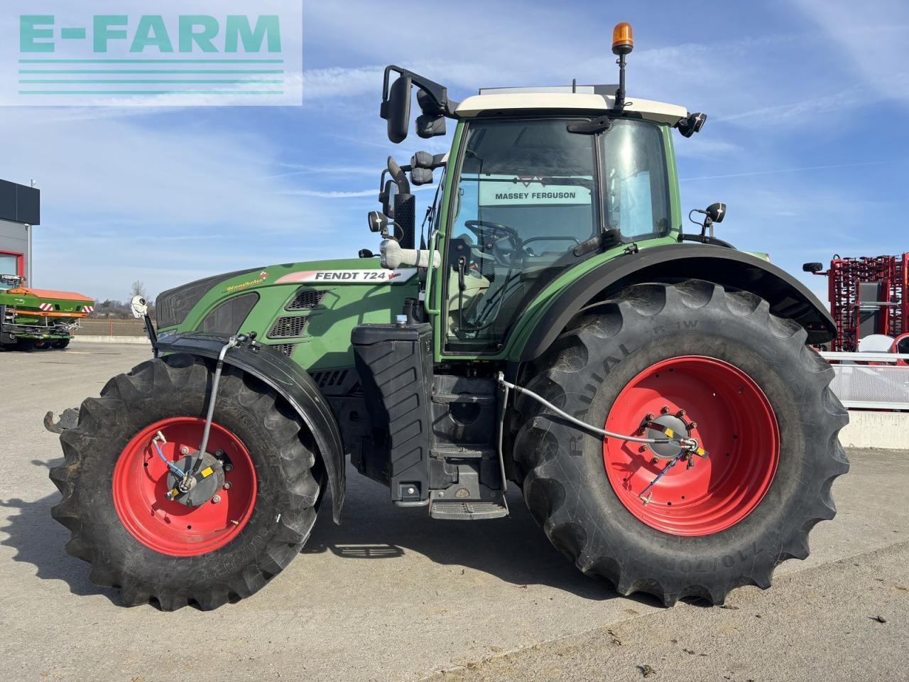 Fendt 724 vario - טרקטור חקלאי: תמונה 4 Fendt 724 vario - טרקטור חקלאי: תמונה 4