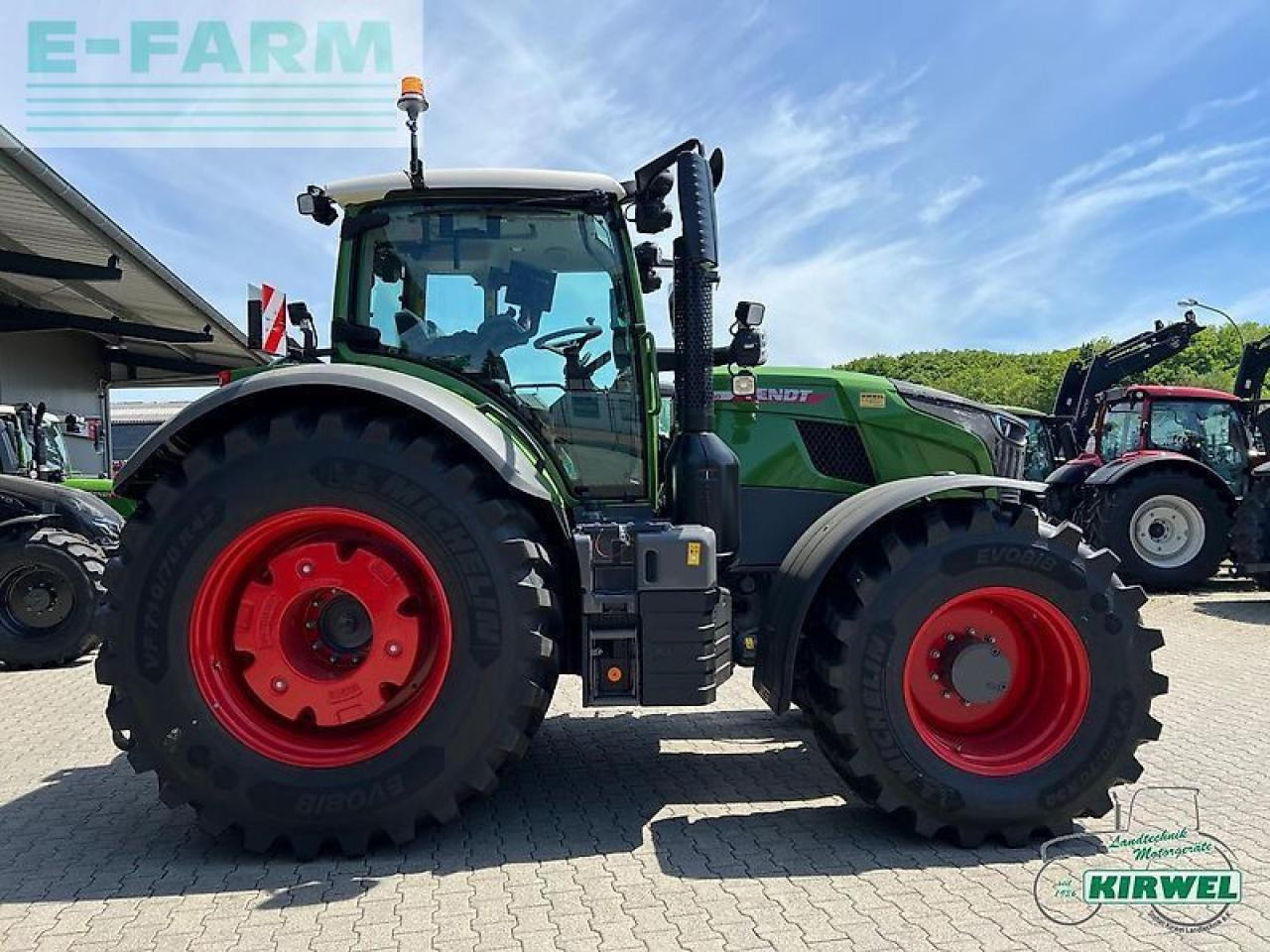 Fendt 728 vario gen7 - טרקטור חקלאי: תמונה 4 Fendt 728 vario gen7 - טרקטור חקלאי: תמונה 4