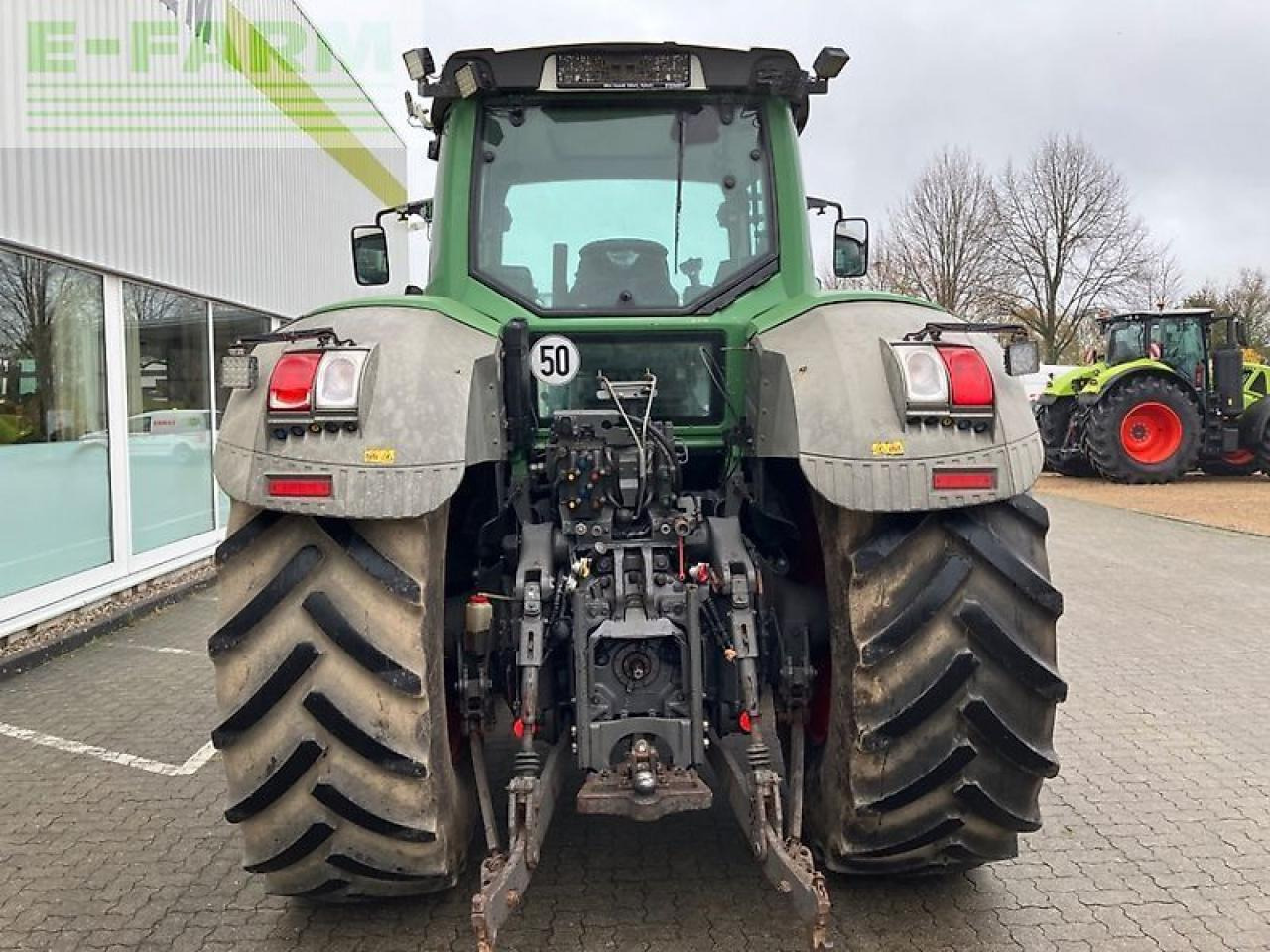 Fendt 824 vario profi plus ProfiPlus - טרקטור חקלאי: תמונה 5 Fendt 824 vario profi plus ProfiPlus - טרקטור חקלאי: תמונה 5
