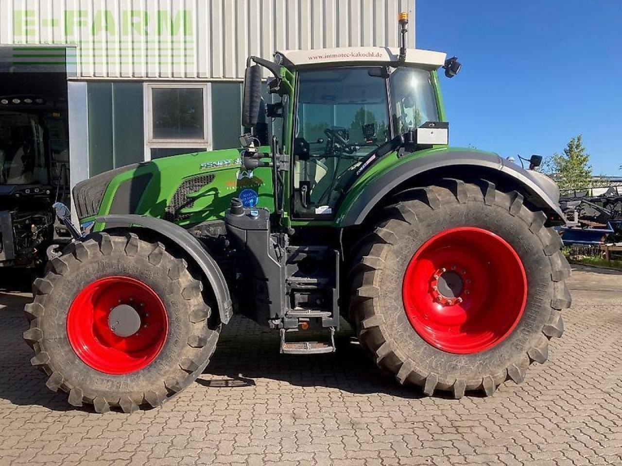 Fendt 826 power plus - טרקטור חקלאי: תמונה 2 Fendt 826 power plus - טרקטור חקלאי: תמונה 2