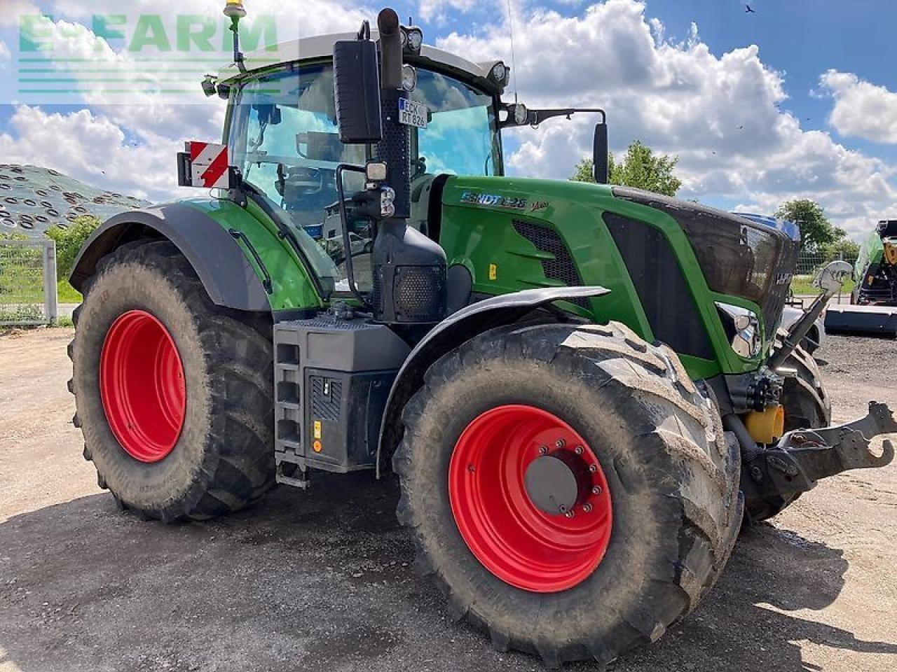 Fendt 826 s4 profiplus - טרקטור חקלאי: תמונה 2 Fendt 826 s4 profiplus - טרקטור חקלאי: תמונה 2