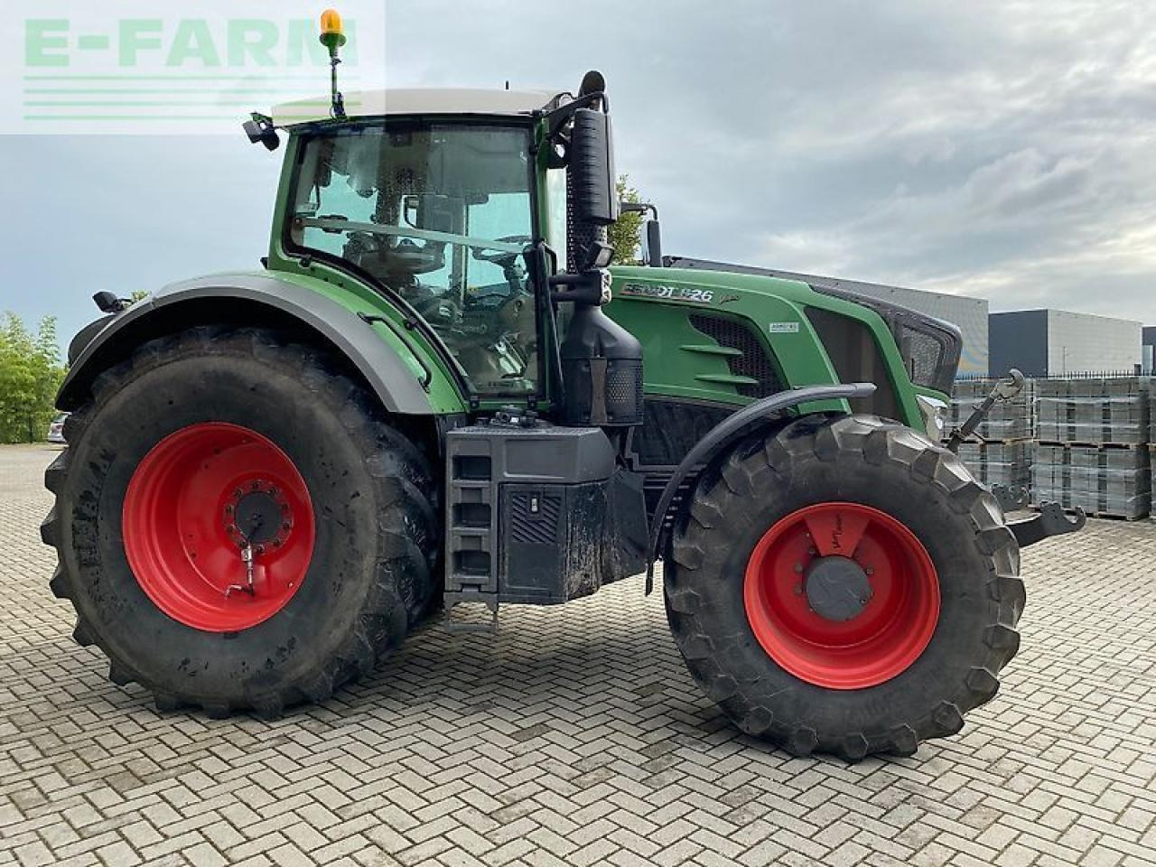 Fendt 826 vario - טרקטור חקלאי: תמונה 4 Fendt 826 vario - טרקטור חקלאי: תמונה 4