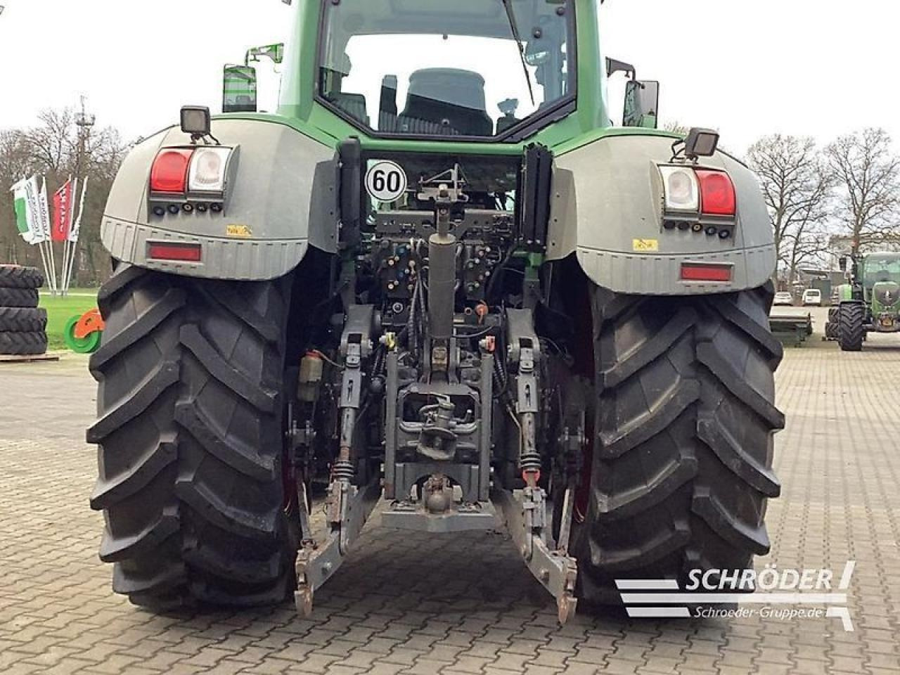 Fendt 828 vario s4 profi Profi - טרקטור חקלאי: תמונה 4 Fendt 828 vario s4 profi Profi - טרקטור חקלאי: תמונה 4