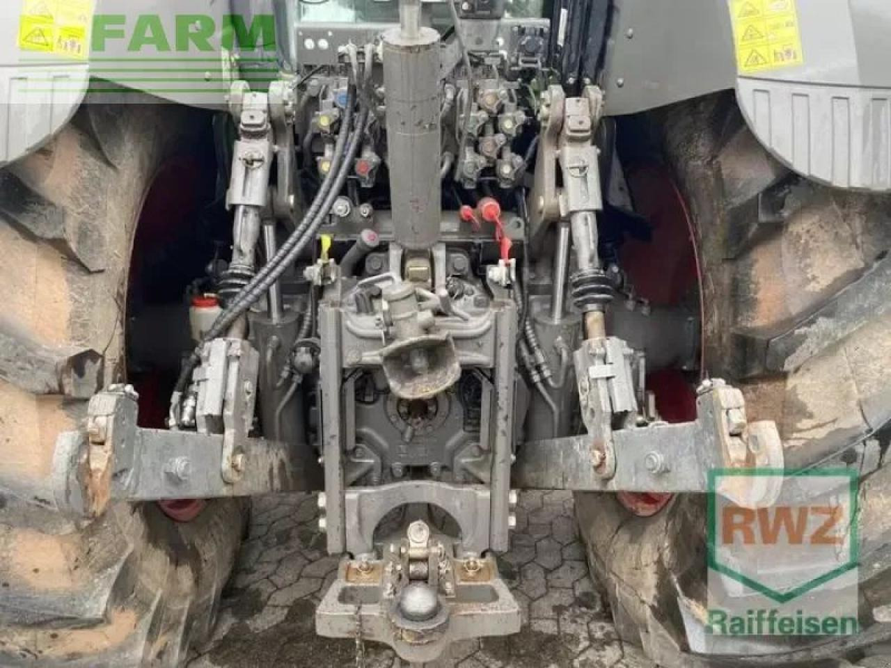 Fendt 828 vario - טרקטור חקלאי: תמונה 4 Fendt 828 vario - טרקטור חקלאי: תמונה 4