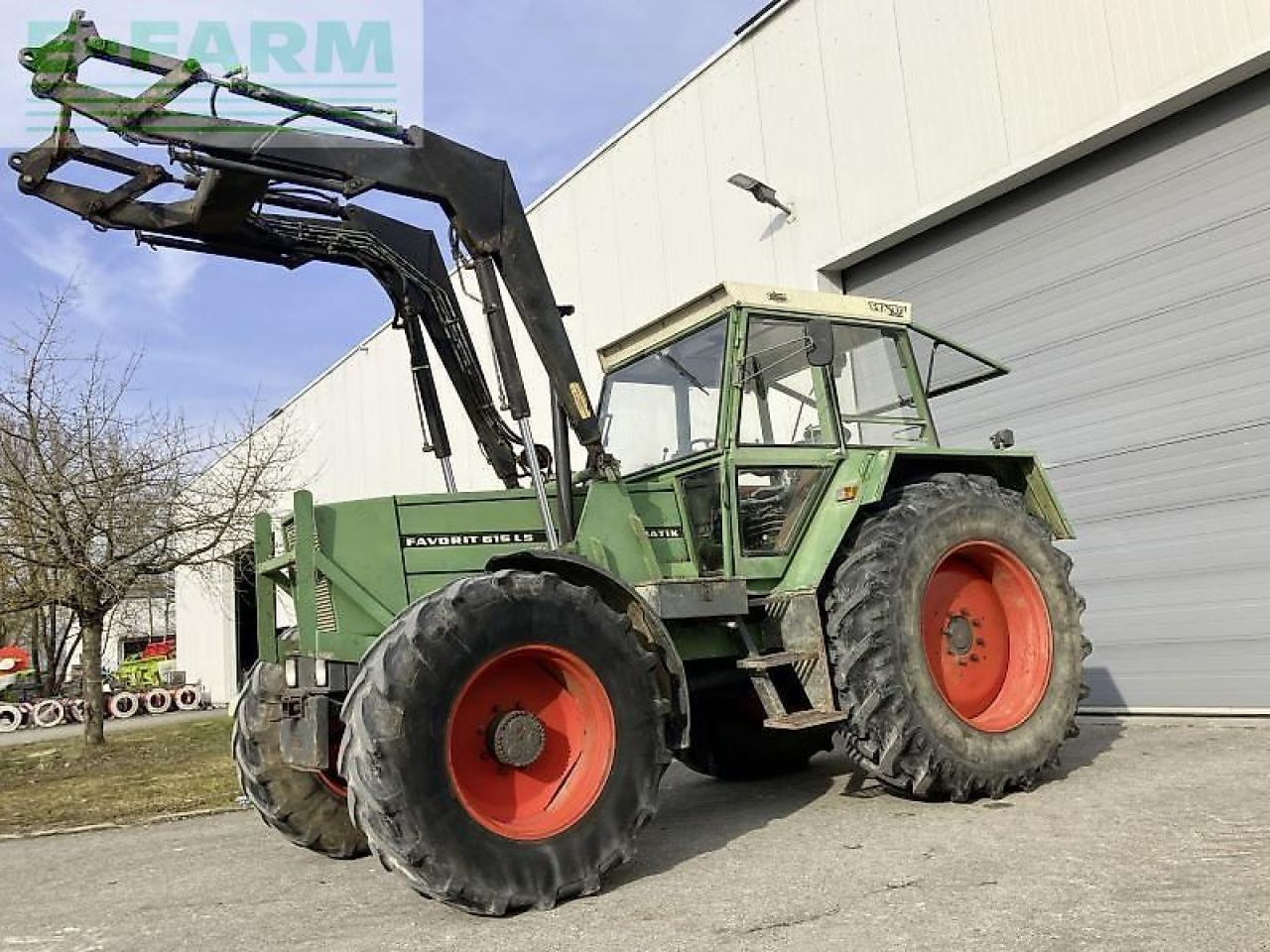 Fendt favorit 615 lsa - טרקטור חקלאי: תמונה 3 Fendt favorit 615 lsa - טרקטור חקלאי: תמונה 3