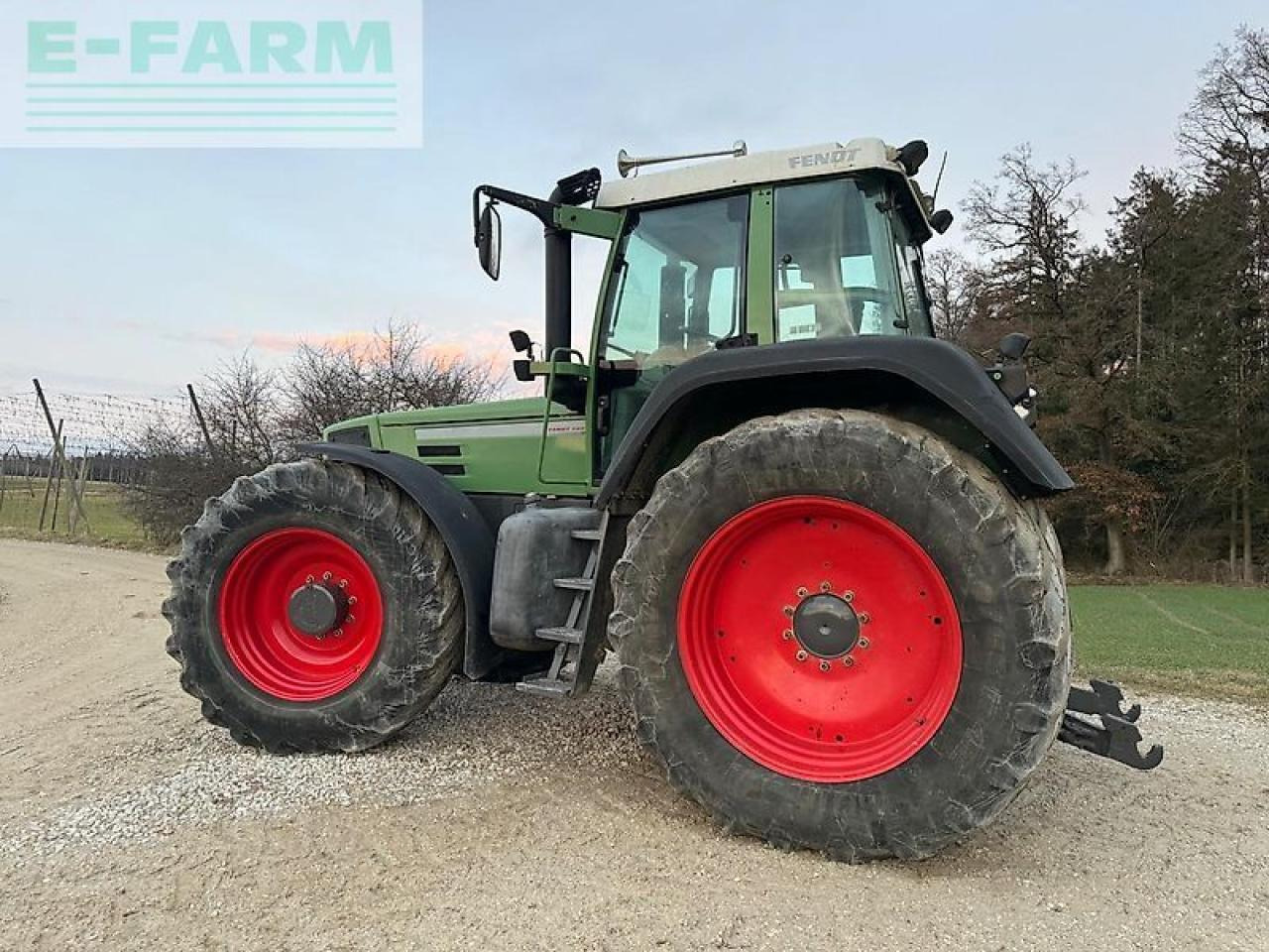 Fendt favorit 924 vario - טרקטור חקלאי: תמונה 3 Fendt favorit 924 vario - טרקטור חקלאי: תמונה 3