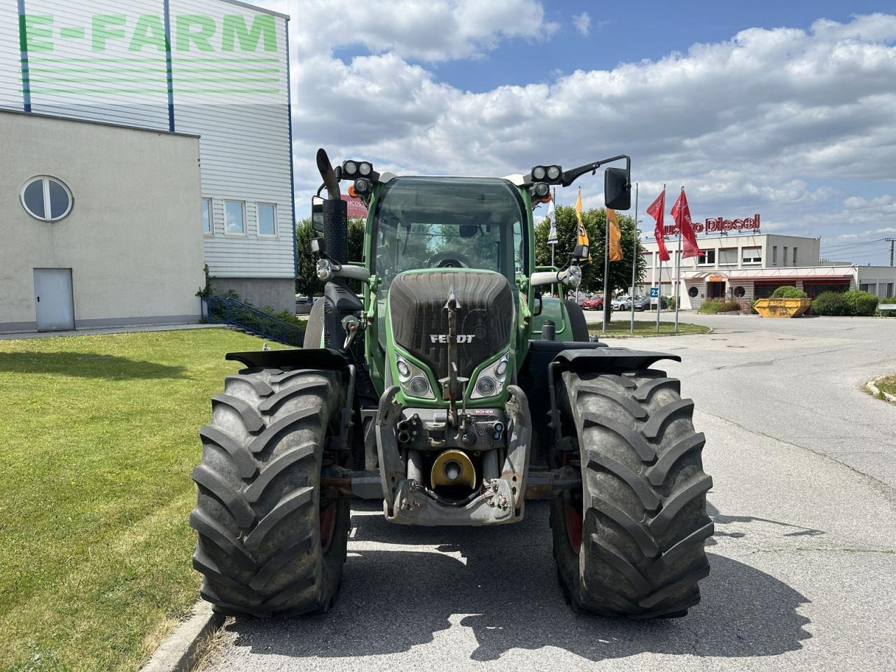 Fendt fendt 718 vario - טרקטור חקלאי: תמונה 2 Fendt fendt 718 vario - טרקטור חקלאי: תמונה 2