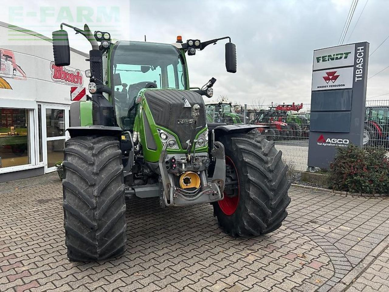 Fendt fendt 724vario / rtk lenksystem/ - טרקטור חקלאי: תמונה 3 Fendt fendt 724vario / rtk lenksystem/ - טרקטור חקלאי: תמונה 3