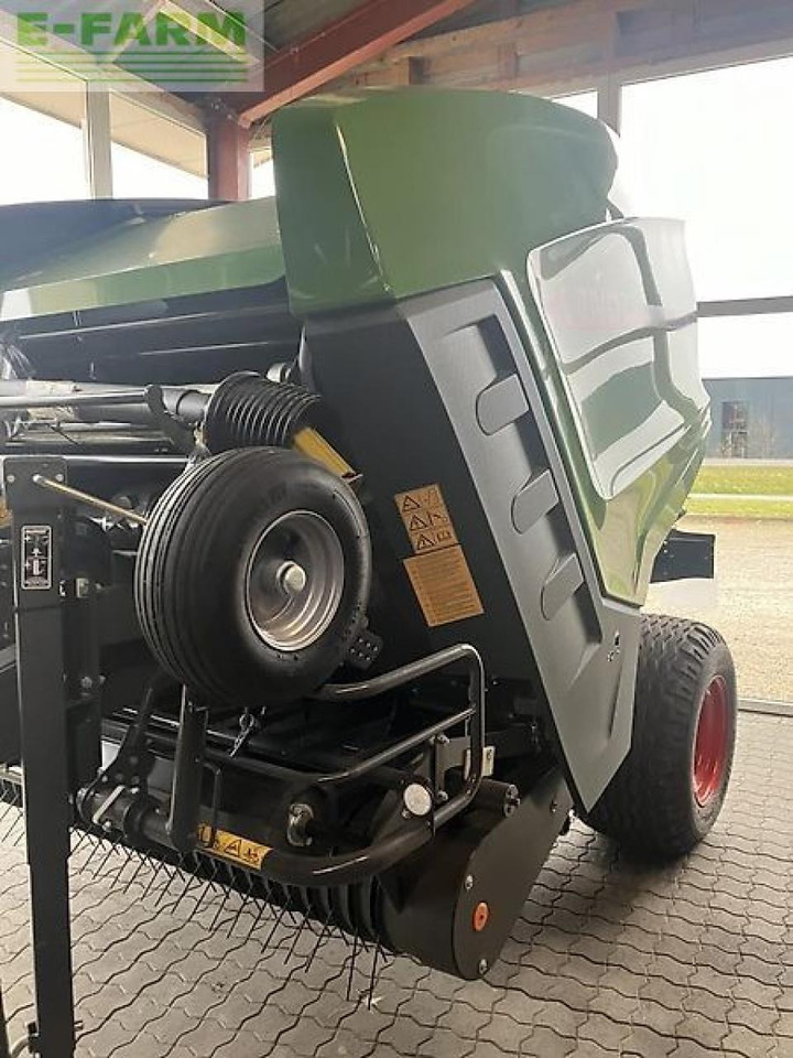 Fendt rotana 130f - מכונת צרור מרובעת: תמונה 1 Fendt rotana 130f - מכונת צרור מרובעת: תמונה 1