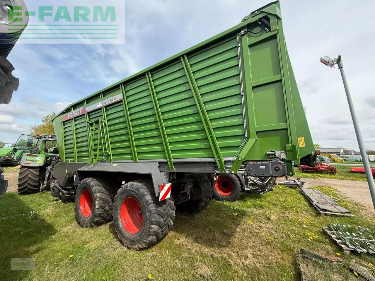 Fendt tigo 70 pr nur 774 fuhren bzw 76 stunden und mit 750/45 r26,5 bereifung - עגלת טעינה עצמית: תמונה 3 Fendt tigo 70 pr nur 774 fuhren bzw 76 stunden und mit 750/45 r26,5 bereifung - עגלת טעינה עצמית: תמונה 3