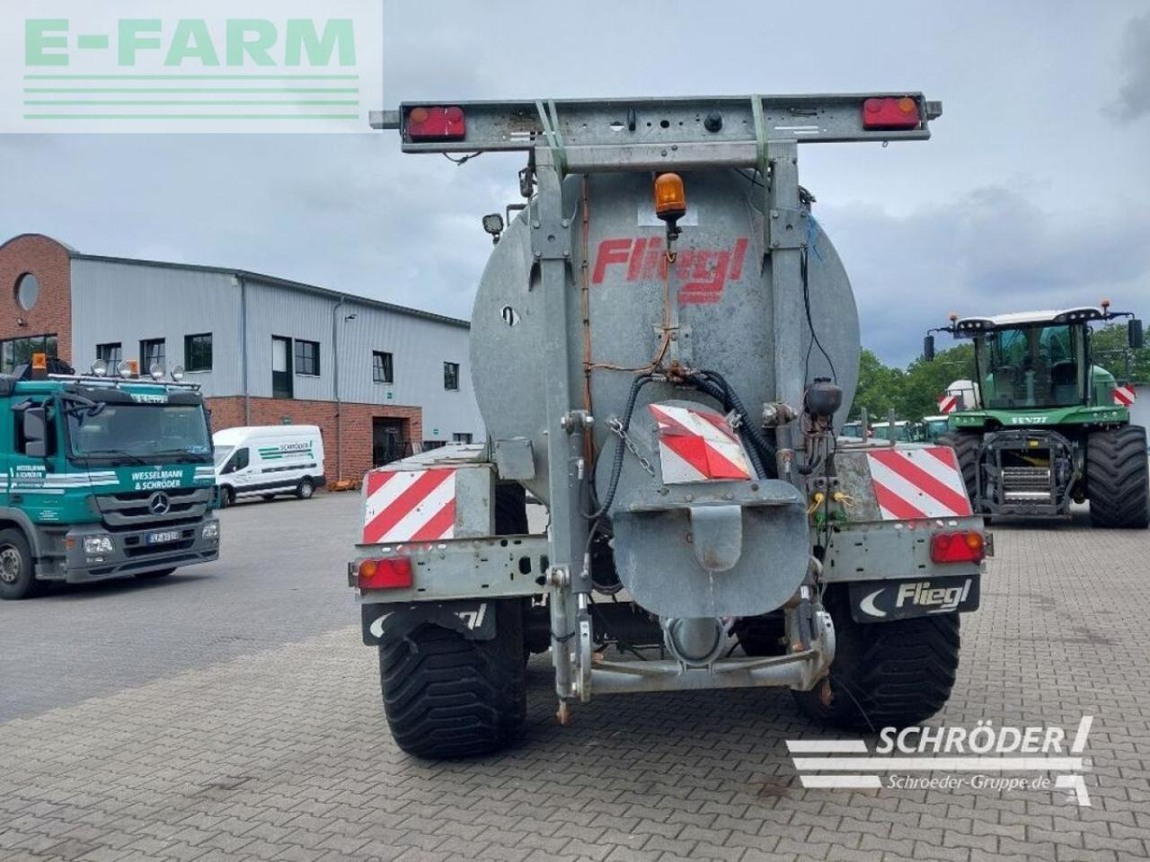 Fliegl 16000 l - מכל תערובת: תמונה 4 Fliegl 16000 l - מכל תערובת: תמונה 4