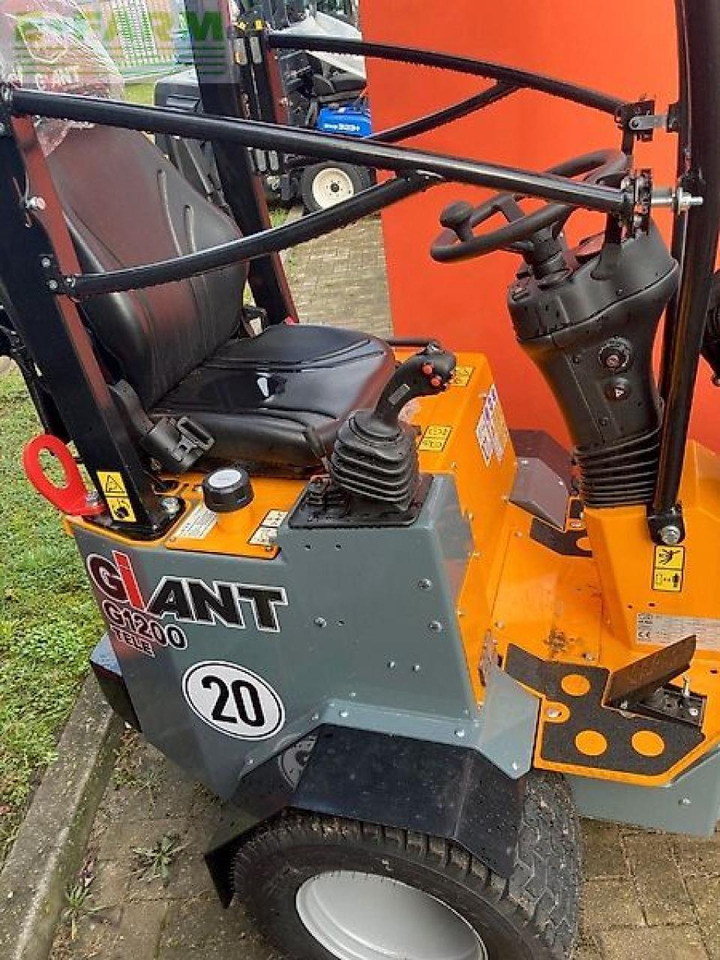 Giant g1200 teleskop radlader - מפעיל טלסקופי: תמונה 5 Giant g1200 teleskop radlader - מפעיל טלסקופי: תמונה 5
