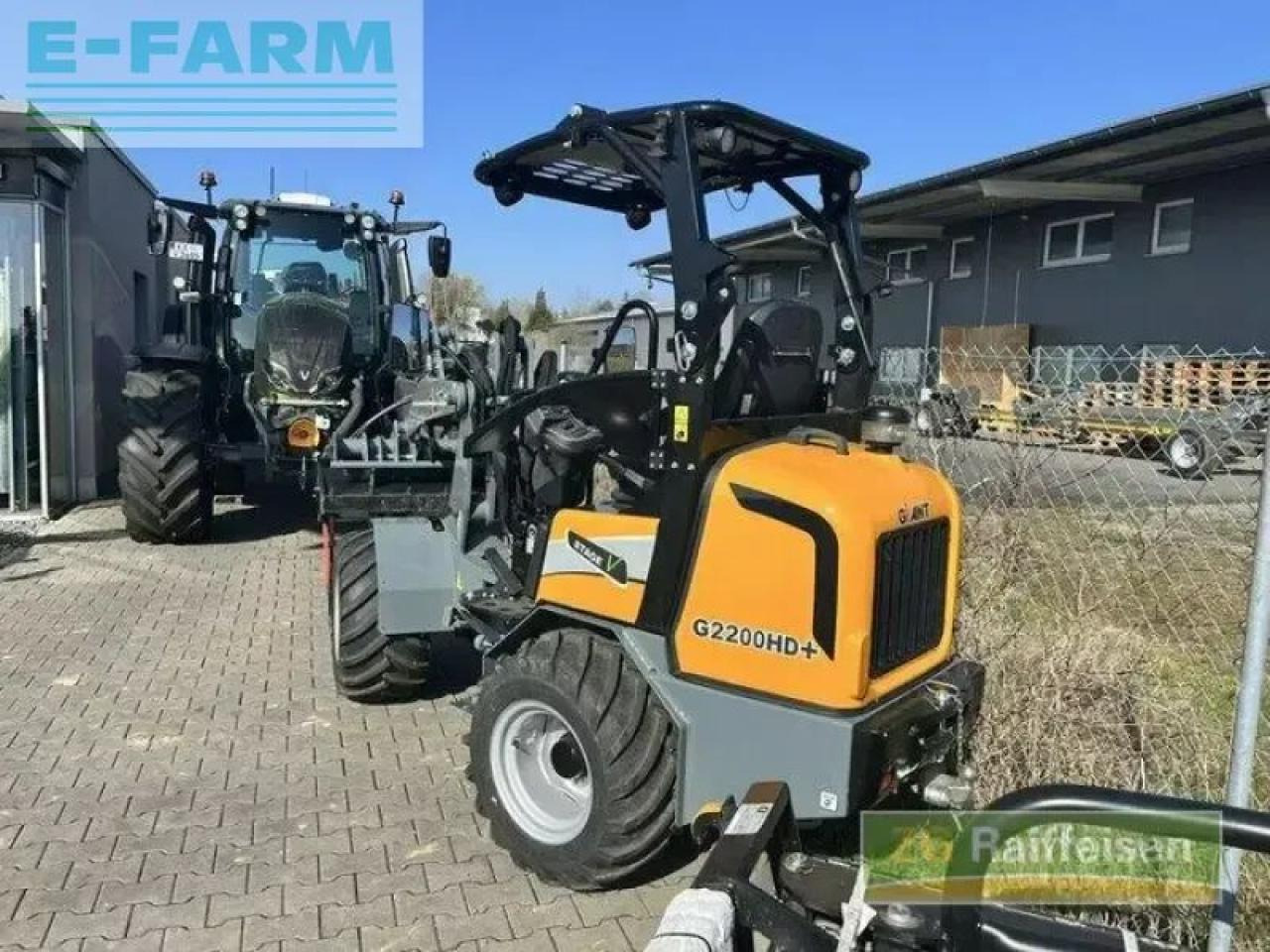 Giant g2200 hd - מפעיל טלסקופי: תמונה 3 Giant g2200 hd - מפעיל טלסקופי: תמונה 3