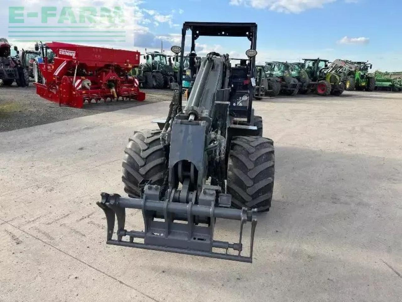 Giant g3500 - מעמיס גלגלים: תמונה 3 Giant g3500 - מעמיס גלגלים: תמונה 3