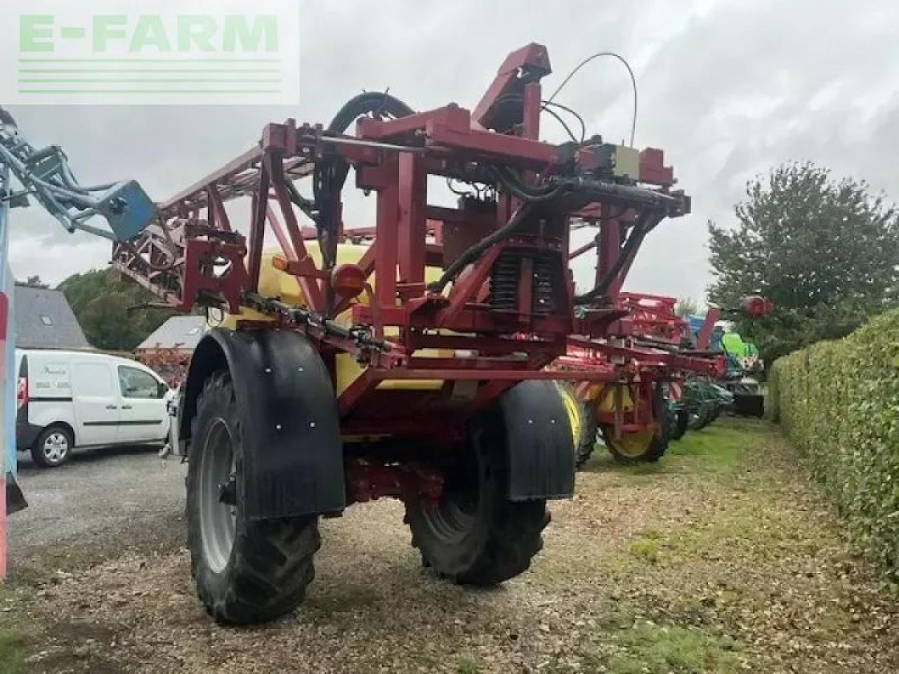 Hardi commender4400l - מרסס נגרר: תמונה 2 Hardi commender4400l - מרסס נגרר: תמונה 2