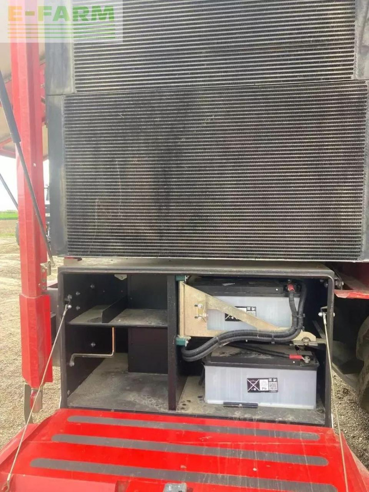 Holmer t4-30 - מקצרת סלק: תמונה 4 Holmer t4-30 - מקצרת סלק: תמונה 4