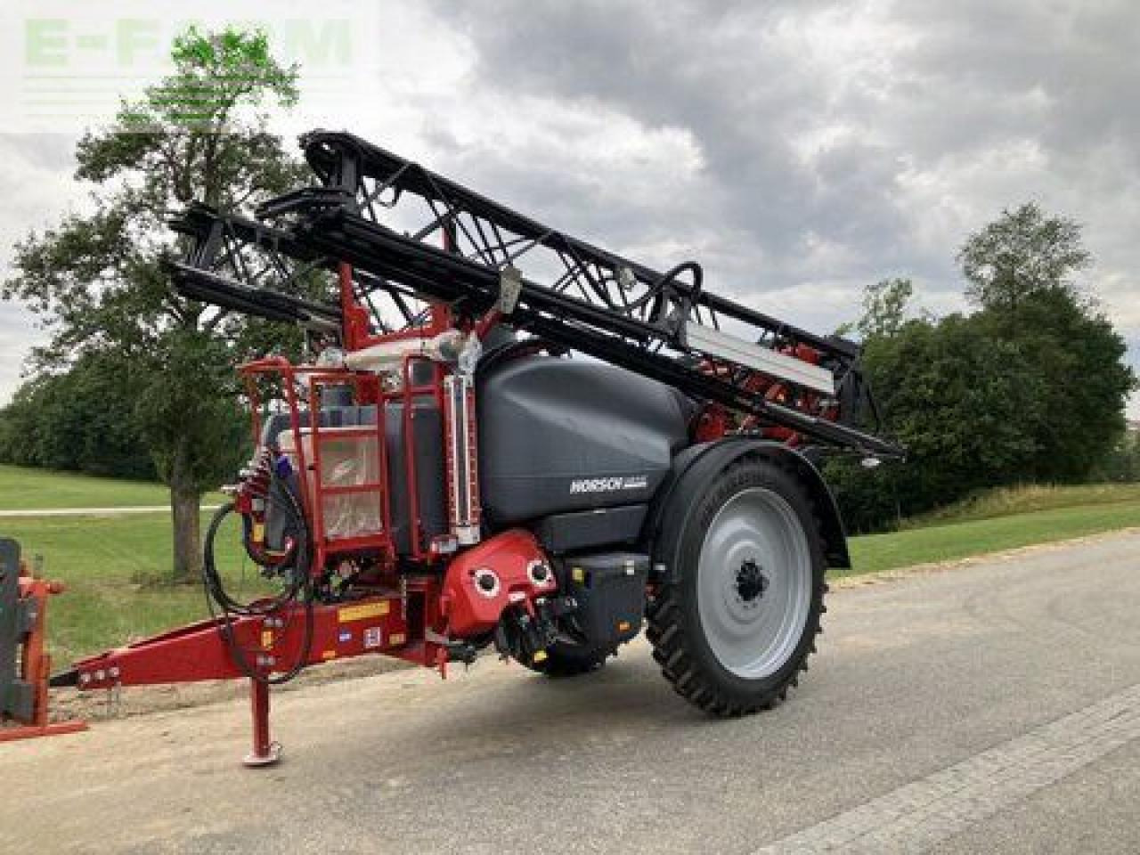 Horsch 4 ax demomaschine - מרסס נגרר: תמונה 1 Horsch 4 ax demomaschine - מרסס נגרר: תמונה 1