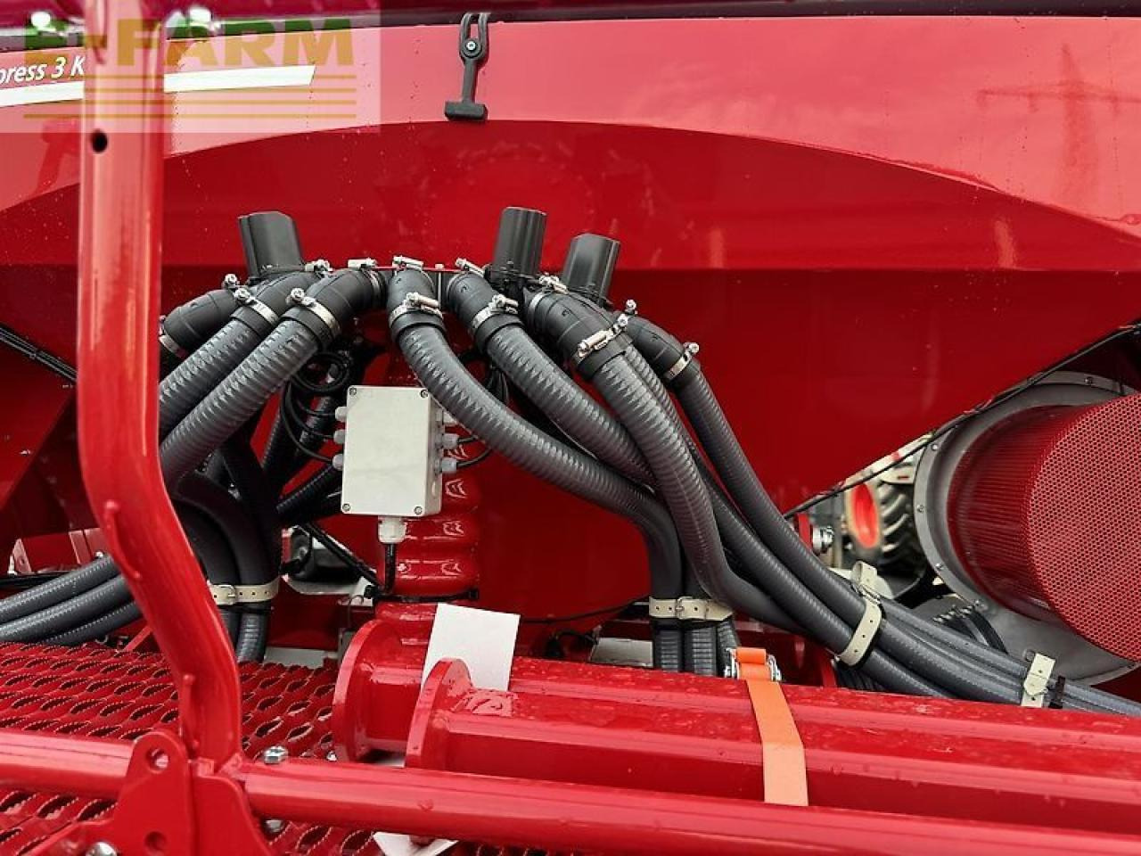 מקדחת זרעים Horsch express 3 kr: תמונה 7