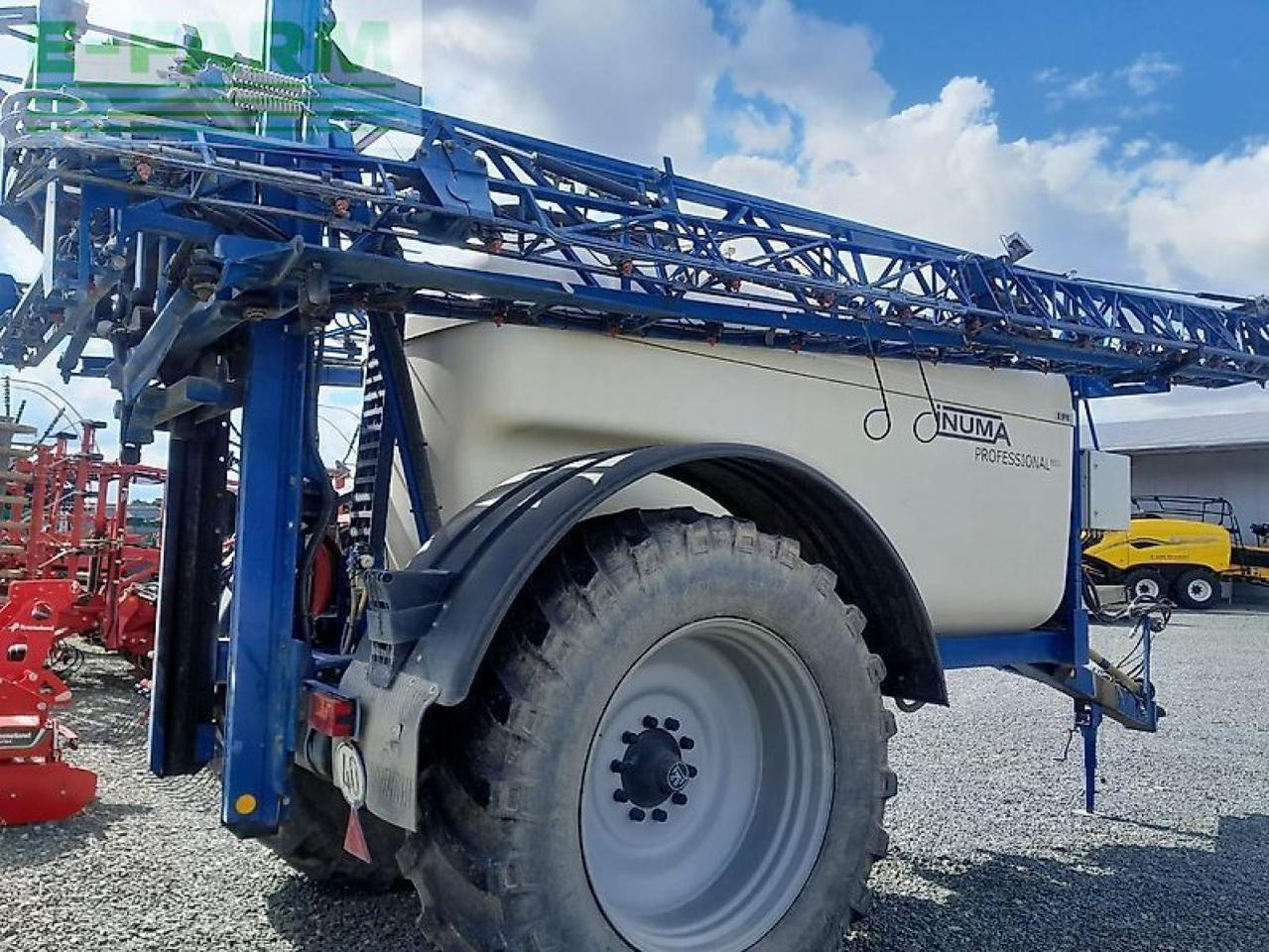 Inuma ias 8031 - מרסס נגרר: תמונה 4 Inuma ias 8031 - מרסס נגרר: תמונה 4