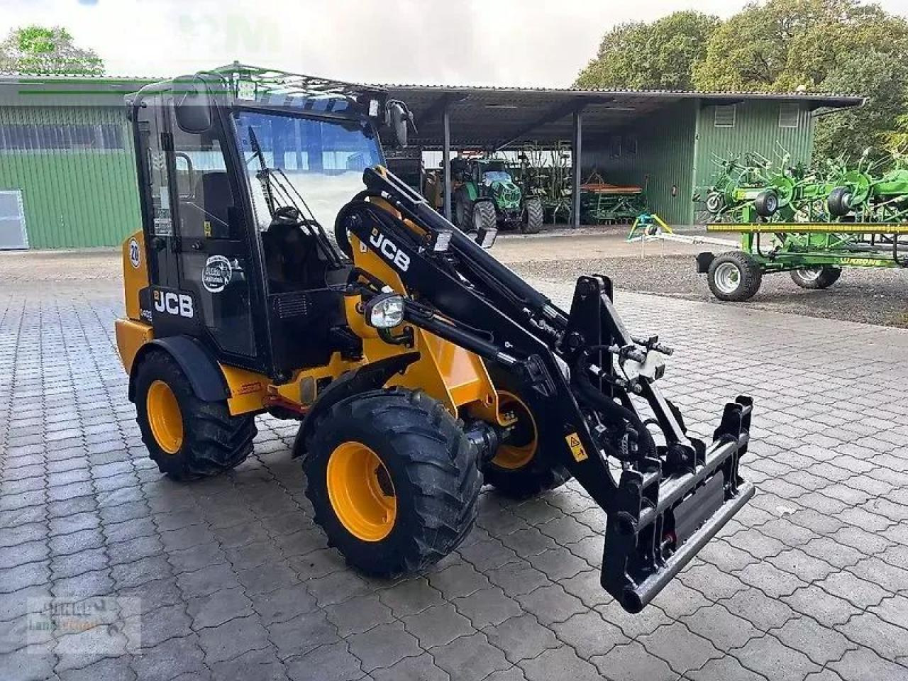 JCB 403 plus - מיני מחפר: תמונה 4 JCB 403 plus - מיני מחפר: תמונה 4