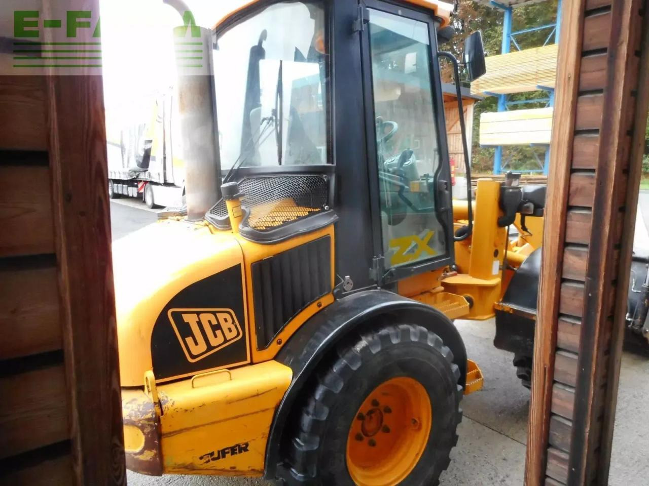JCB 407 ( 5.400kg ) mit schaufel + gabel - מיני מחפר: תמונה 4 JCB 407 ( 5.400kg ) mit schaufel + gabel - מיני מחפר: תמונה 4