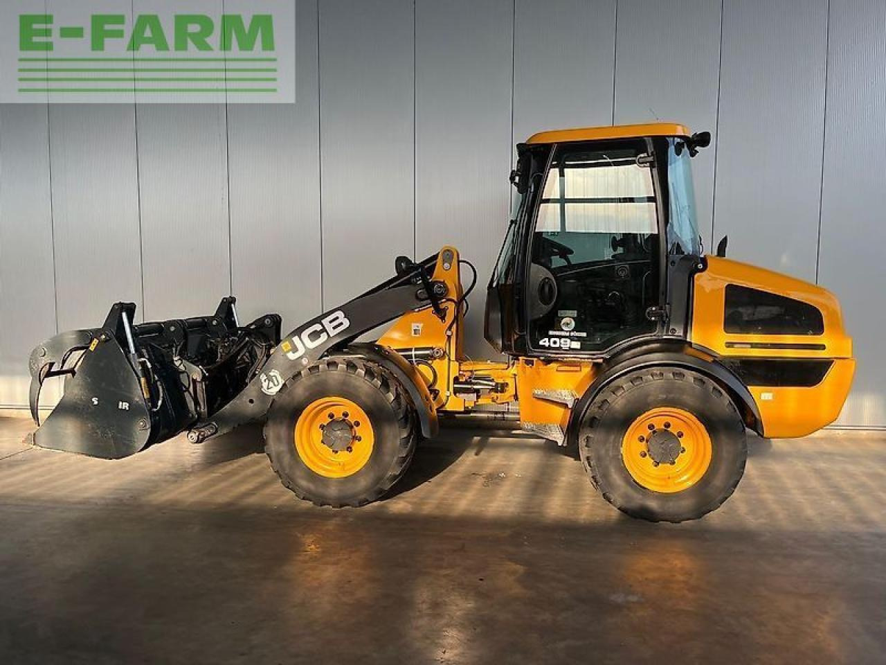 JCB 409 agri - מיני מחפר: תמונה 1 JCB 409 agri - מיני מחפר: תמונה 1