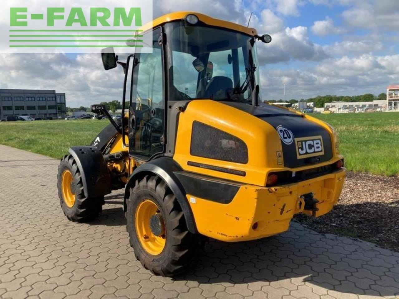 מיני מחפר JCB 409: תמונה 7