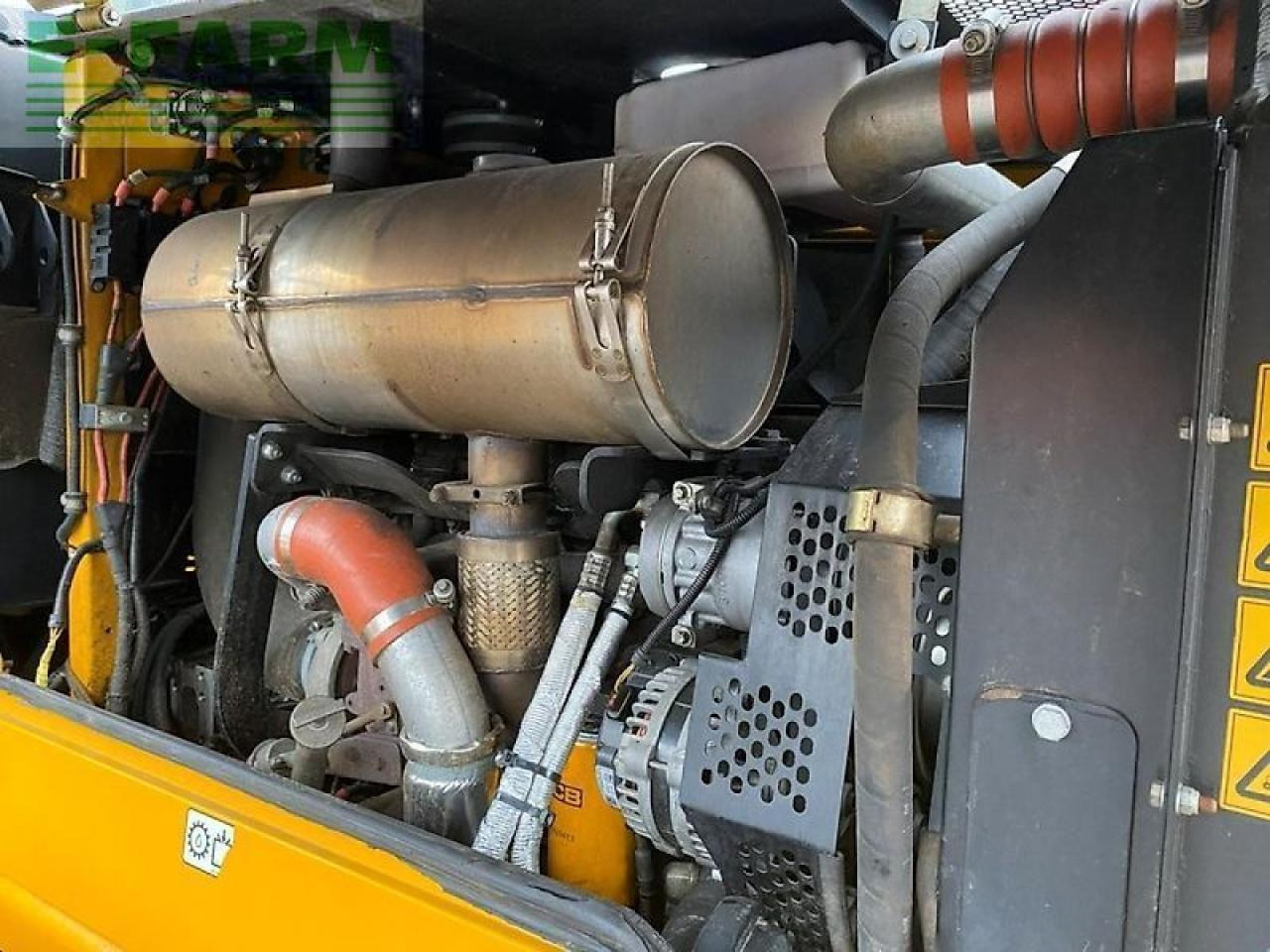 JCB 416s farm master 6-gang / 165 ps - מיני מחפר: תמונה 5 JCB 416s farm master 6-gang / 165 ps - מיני מחפר: תמונה 5