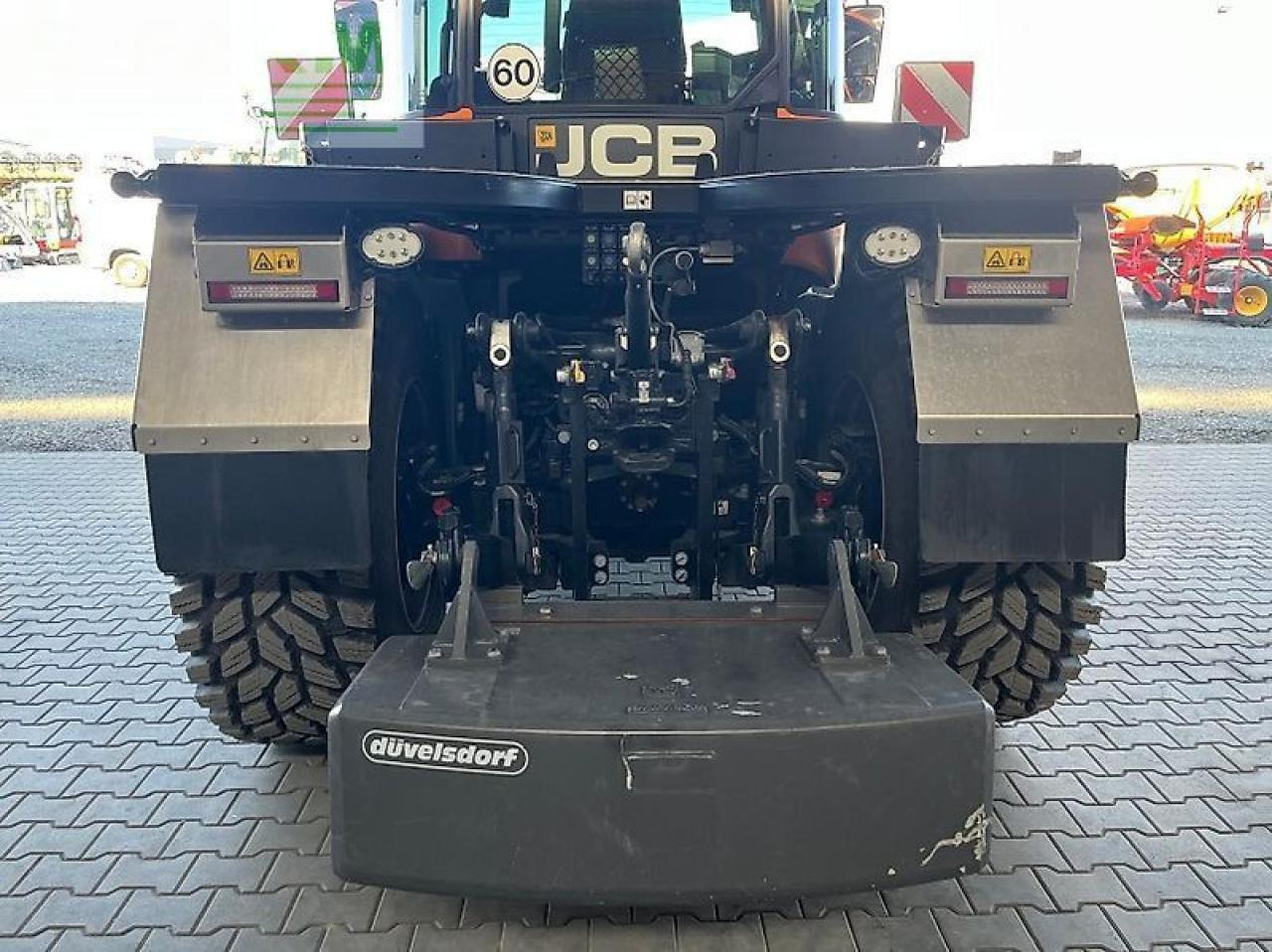 JCB 4220 fastrac icon kommunal - טרקטור חקלאי: תמונה 5 JCB 4220 fastrac icon kommunal - טרקטור חקלאי: תמונה 5