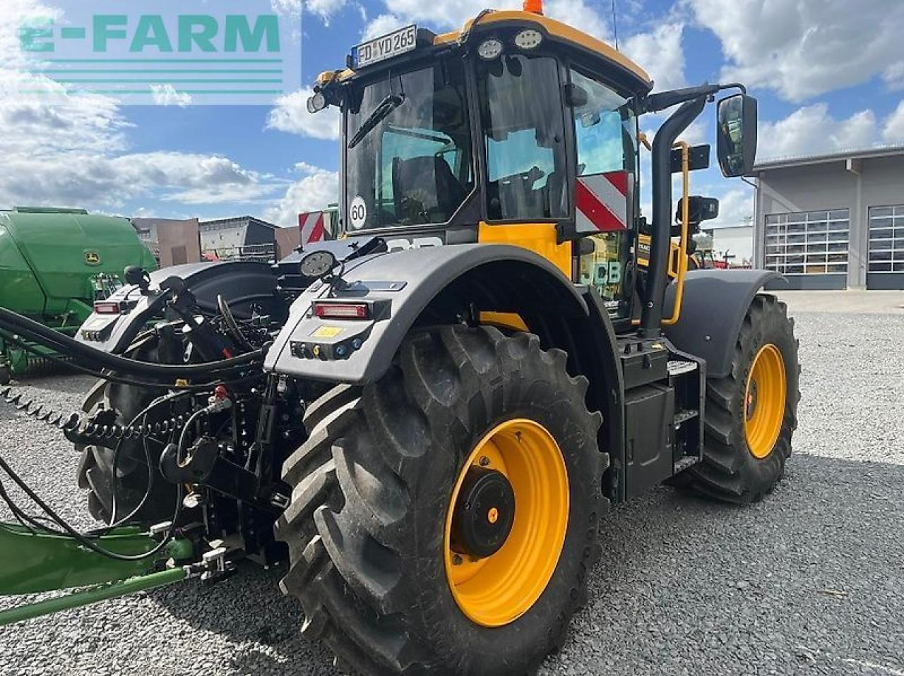 JCB 4220 fastrac icon - טרקטור חקלאי: תמונה 3 JCB 4220 fastrac icon - טרקטור חקלאי: תמונה 3