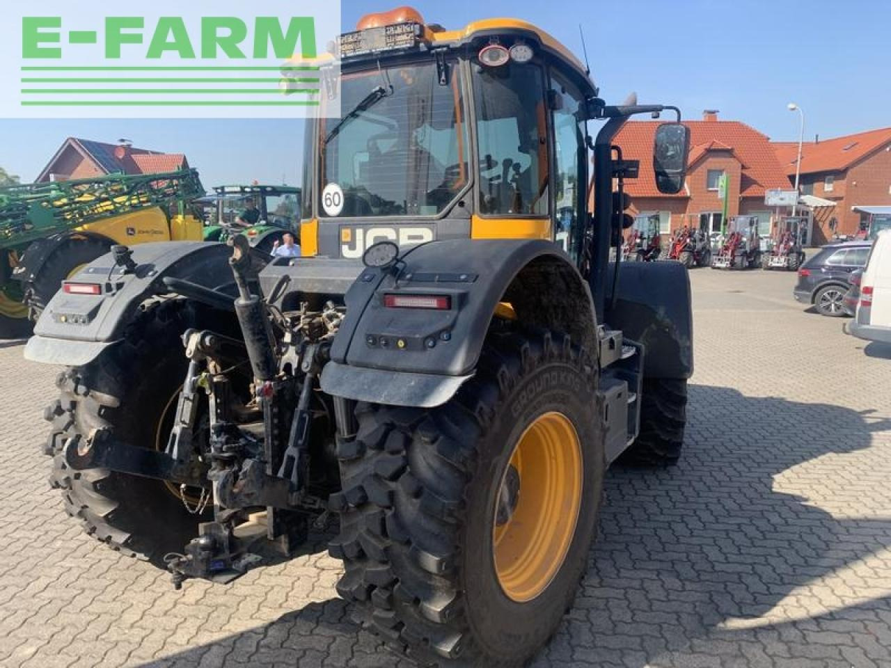 JCB 4220 fastrac mit jd-autotrac vorbereitung + stoll konsolen - טרקטור חקלאי: תמונה 4 JCB 4220 fastrac mit jd-autotrac vorbereitung + stoll konsolen - טרקטור חקלאי: תמונה 4