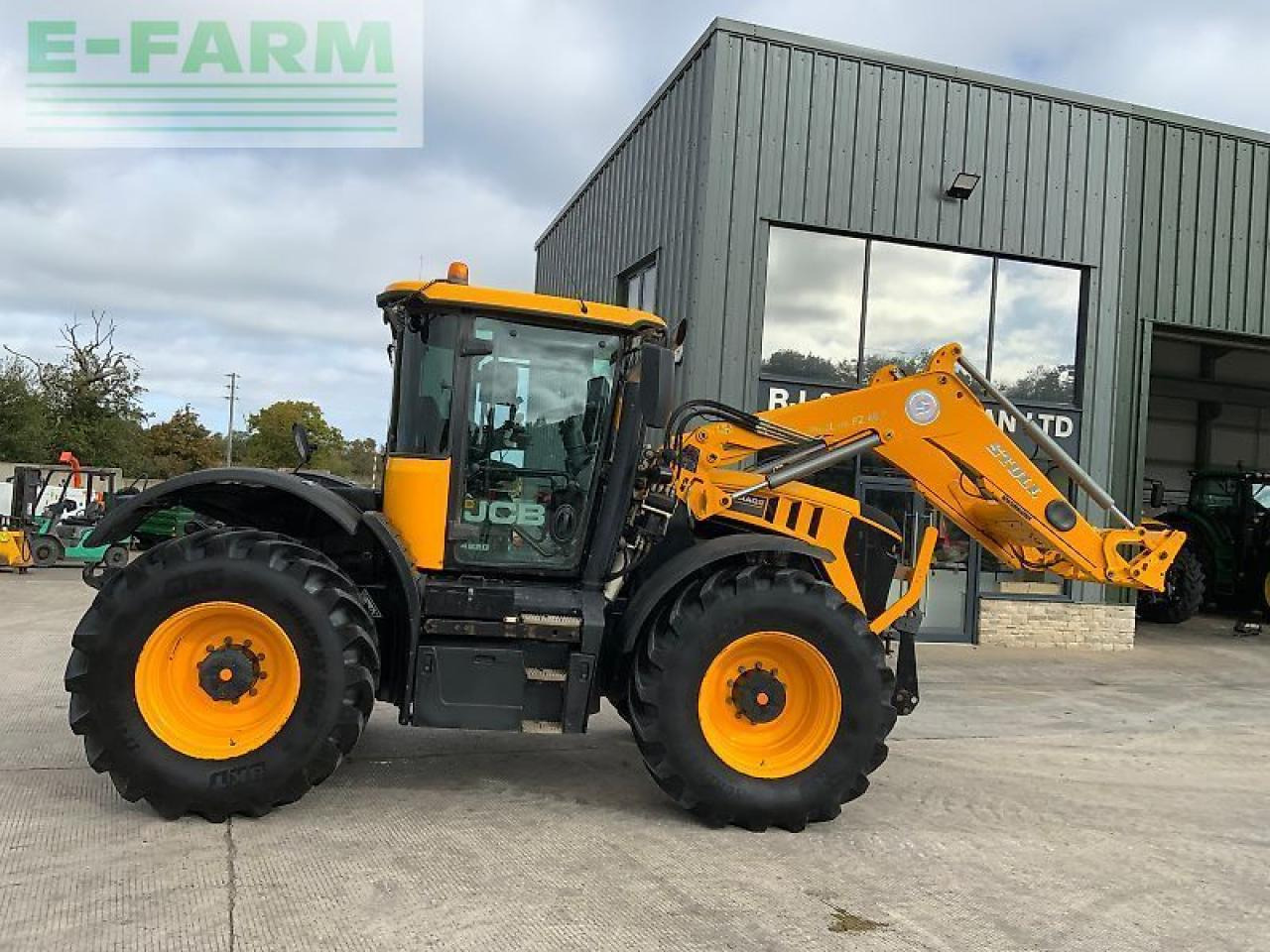 JCB 4220 fastrac tractor (st24632) - טרקטור חקלאי: תמונה 2 JCB 4220 fastrac tractor (st24632) - טרקטור חקלאי: תמונה 2