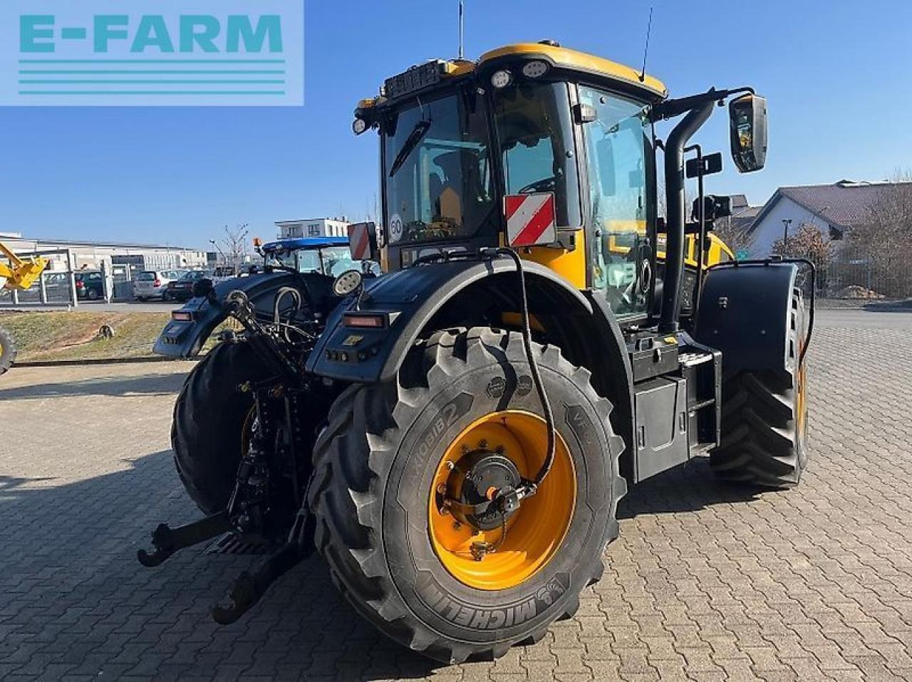 JCB 4220 fastrac - טרקטור חקלאי: תמונה 3 JCB 4220 fastrac - טרקטור חקלאי: תמונה 3