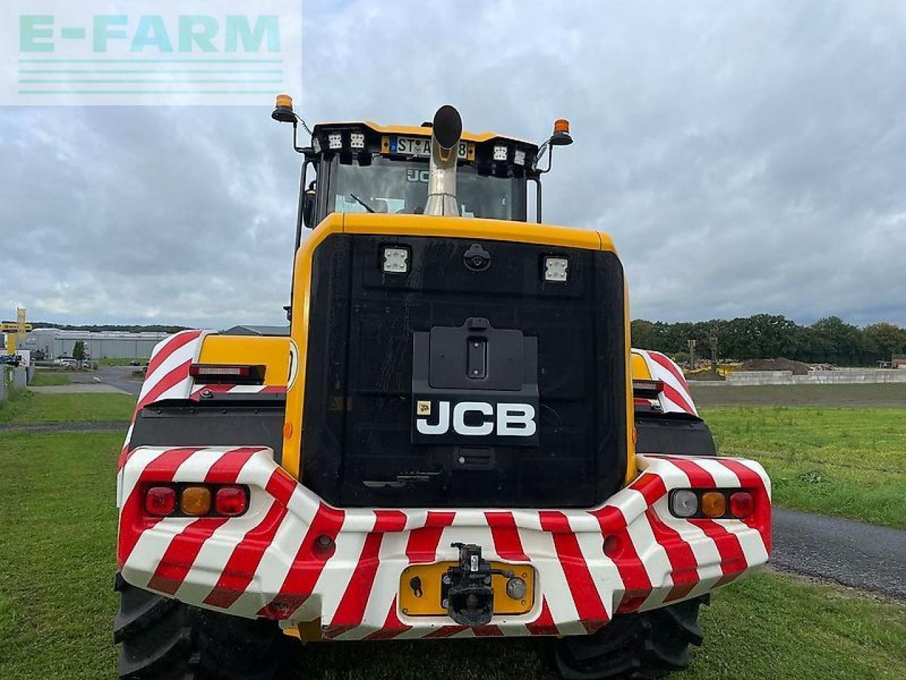 JCB 427 agri - מיני מחפר: תמונה 3 JCB 427 agri - מיני מחפר: תמונה 3