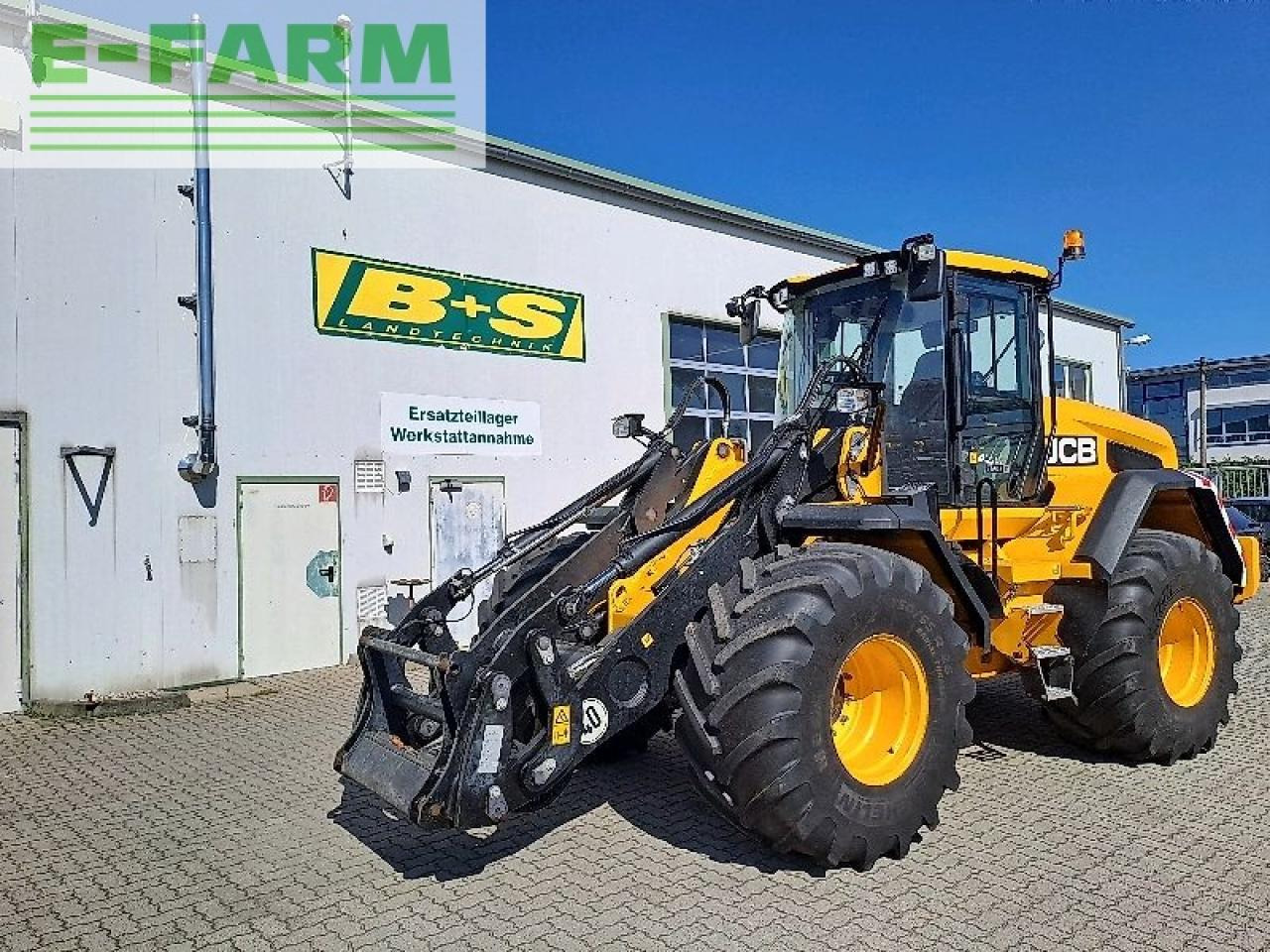 JCB 435s s5 - מיני מחפר: תמונה 1 JCB 435s s5 - מיני מחפר: תמונה 1