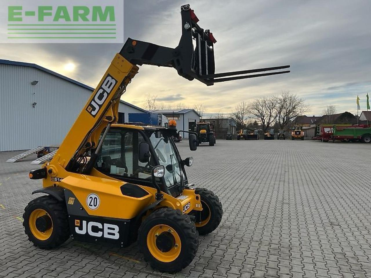 JCB 514-40 - מפעיל טלסקופי: תמונה 2 JCB 514-40 - מפעיל טלסקופי: תמונה 2