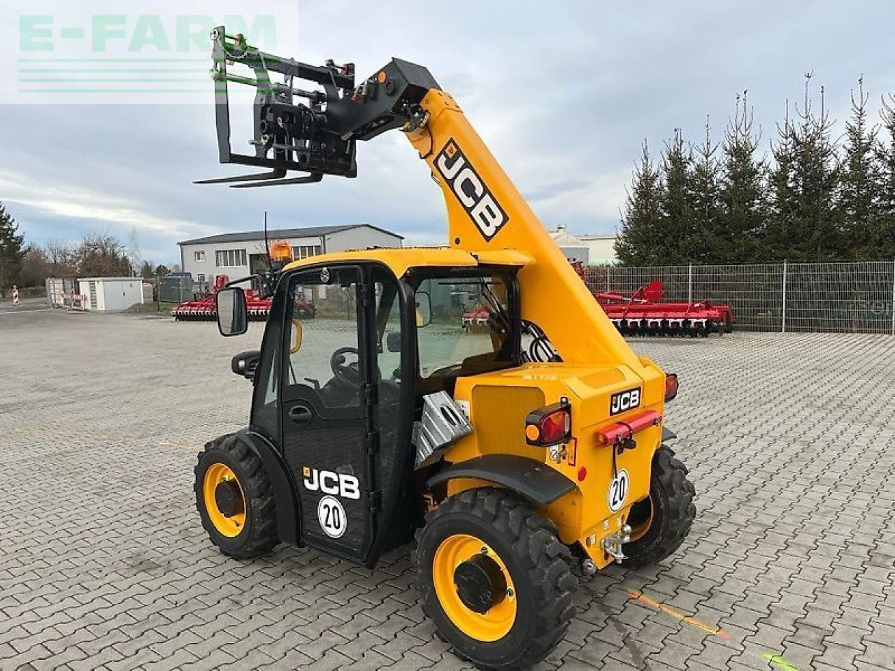 JCB 514-40 - מפעיל טלסקופי: תמונה 4 JCB 514-40 - מפעיל טלסקופי: תמונה 4