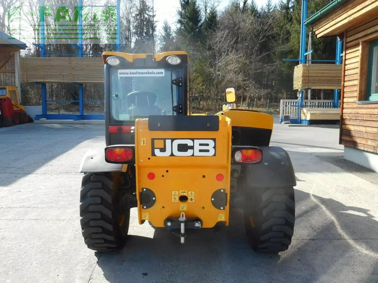 JCB 525-60 agriplus mit greiferschaufel und paletten - מפעיל טלסקופי: תמונה 3 JCB 525-60 agriplus mit greiferschaufel und paletten - מפעיל טלסקופי: תמונה 3