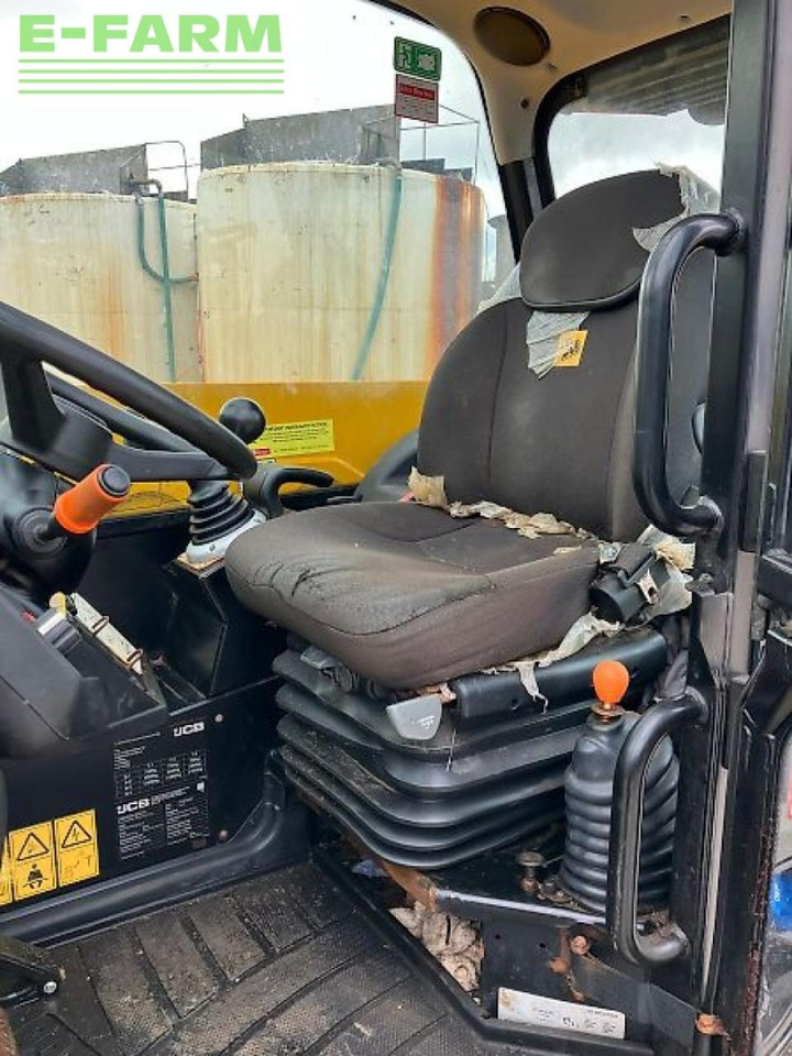 מיני מחפר JCB 541-70: תמונה 8