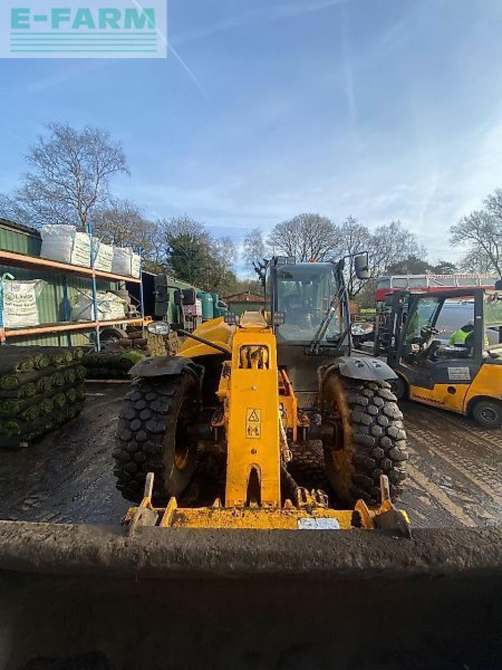 JCB 542-70 - מפעיל טלסקופי: תמונה 4 JCB 542-70 - מפעיל טלסקופי: תמונה 4