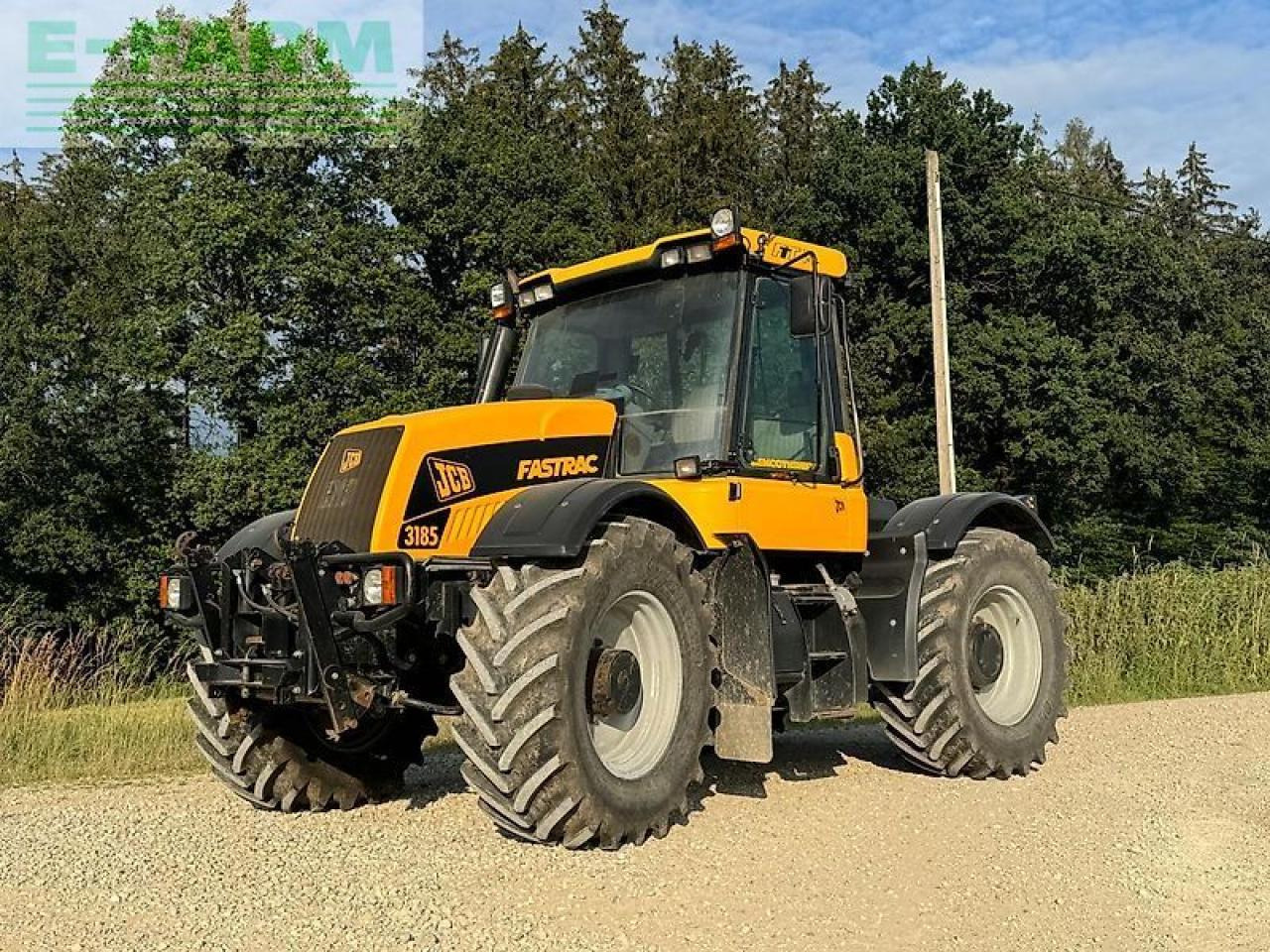 JCB fastrac 3185 smothshift - טרקטור חקלאי: תמונה 1 JCB fastrac 3185 smothshift - טרקטור חקלאי: תמונה 1