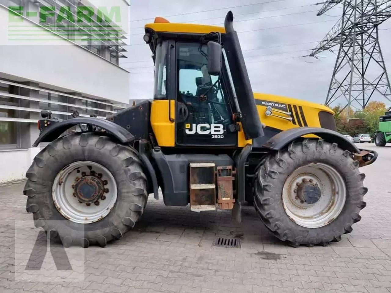 JCB fastrac 3230 - טרקטור חקלאי: תמונה 3 JCB fastrac 3230 - טרקטור חקלאי: תמונה 3