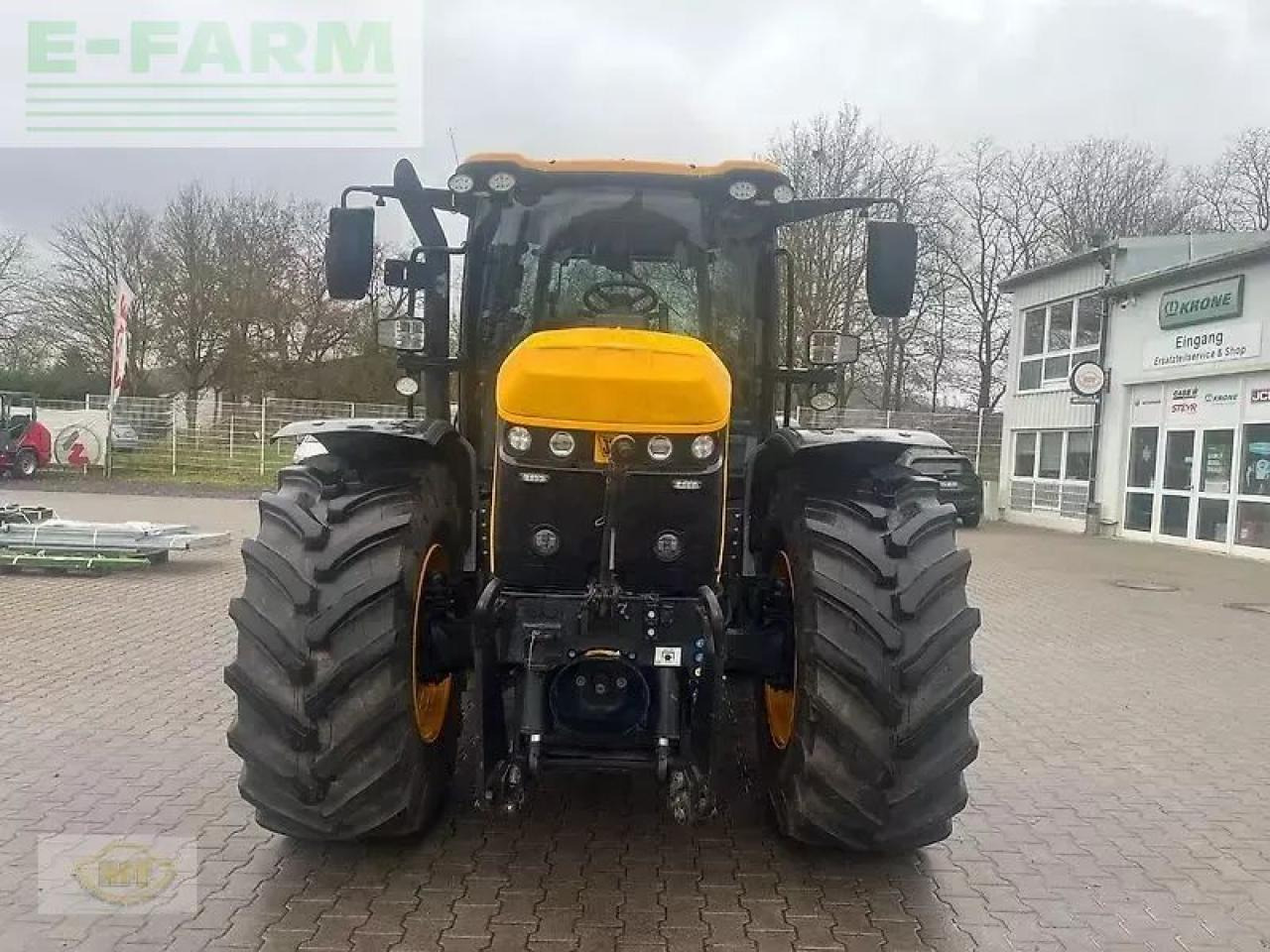 JCB fastrac 4220 - טרקטור חקלאי: תמונה 2 JCB fastrac 4220 - טרקטור חקלאי: תמונה 2