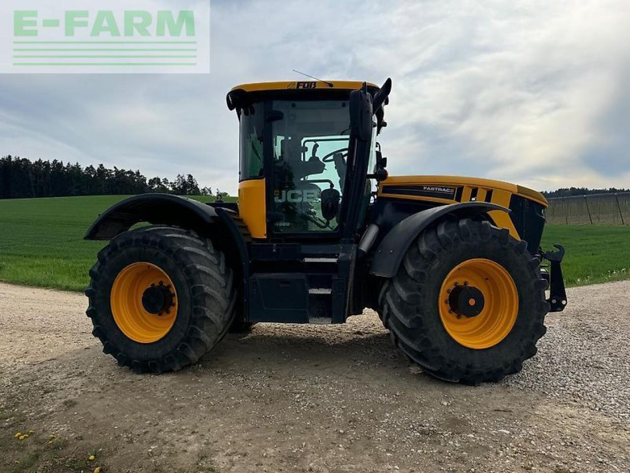 JCB fastrac 4220 - טרקטור חקלאי: תמונה 4 JCB fastrac 4220 - טרקטור חקלאי: תמונה 4