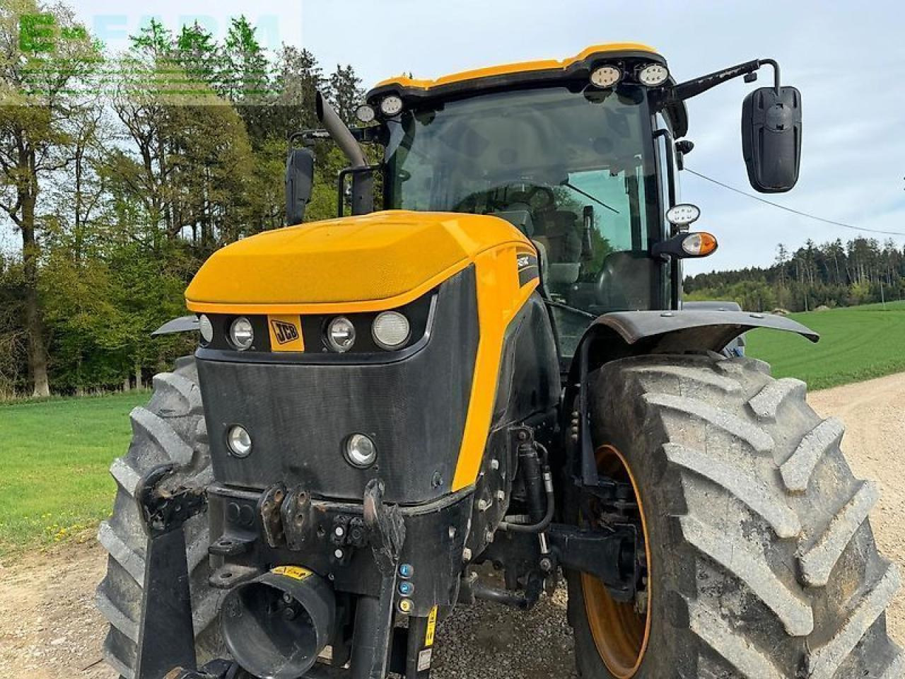 JCB fastrac 4220 - טרקטור חקלאי: תמונה 2 JCB fastrac 4220 - טרקטור חקלאי: תמונה 2