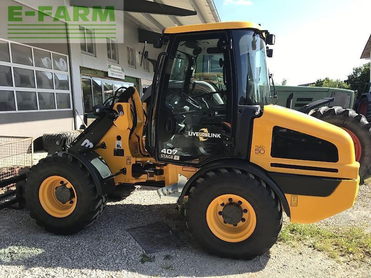 JCB jcb 407 - מיני מחפר: תמונה 1 JCB jcb 407 - מיני מחפר: תמונה 1