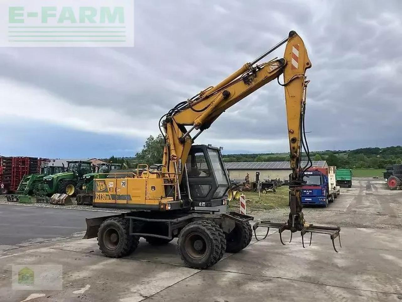 JCB js 130 w - מחפר גלגלים: תמונה 3 JCB js 130 w - מחפר גלגלים: תמונה 3